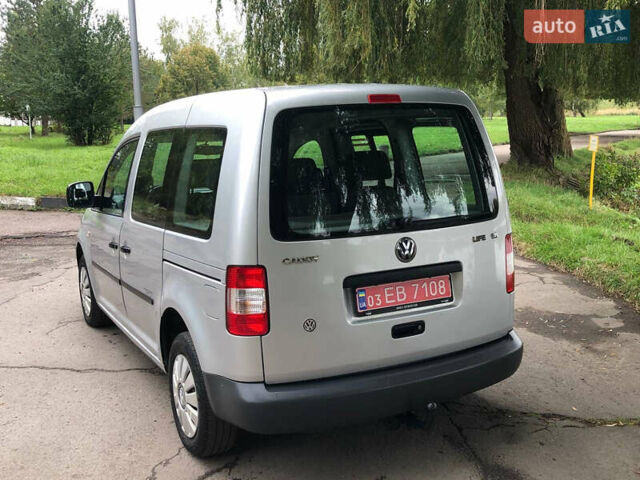 Серый Фольксваген Кадди, объемом двигателя 1.6 л и пробегом 257 тыс. км за 8500 $, фото 20 на Automoto.ua