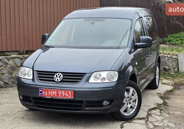 Серый Фольксваген Кадди, объемом двигателя 1.6 л и пробегом 225 тыс. км за 9499 $, фото 6 на Automoto.ua