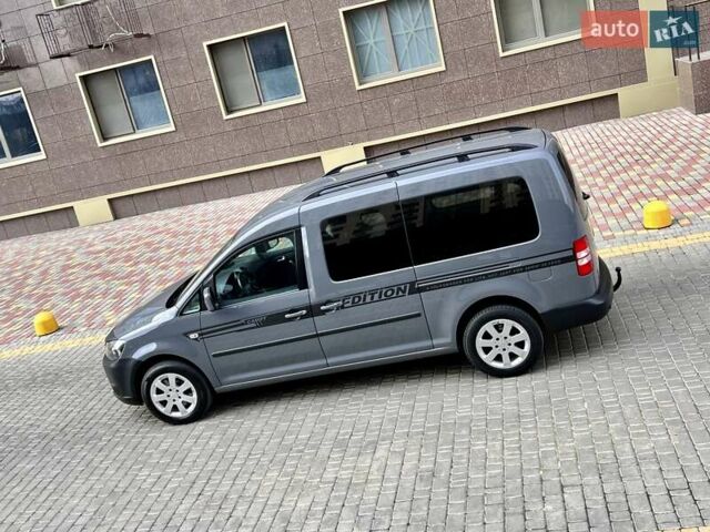 Сірий Фольксваген Кадді, об'ємом двигуна 1.6 л та пробігом 269 тис. км за 11500 $, фото 2 на Automoto.ua