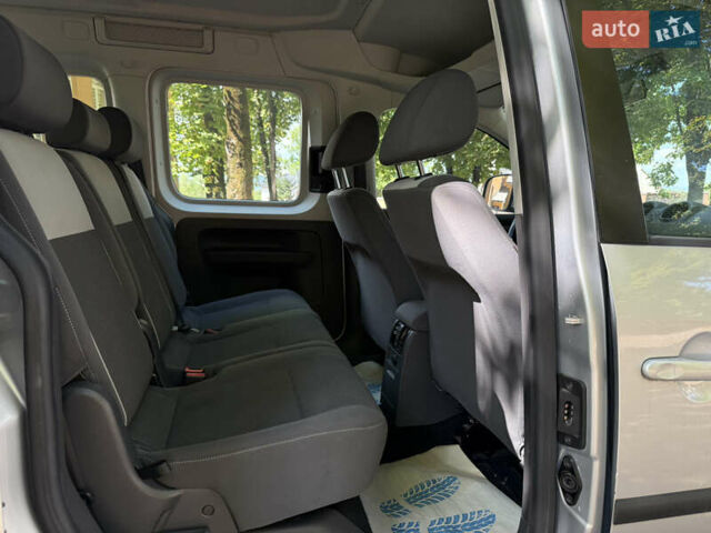 Серый Фольксваген Кадди, объемом двигателя 1.6 л и пробегом 218 тыс. км за 9950 $, фото 27 на Automoto.ua