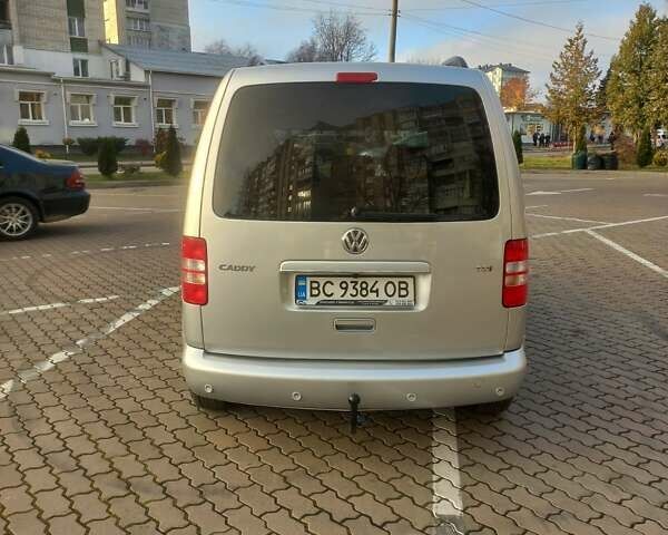 Серый Фольксваген Кадди, объемом двигателя 1.6 л и пробегом 291 тыс. км за 10999 $, фото 7 на Automoto.ua