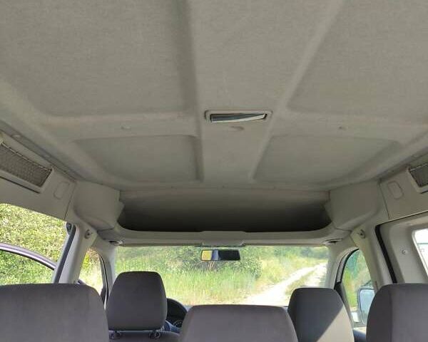 Сірий Фольксваген Кадді, об'ємом двигуна 1.6 л та пробігом 385 тис. км за 8500 $, фото 1 на Automoto.ua