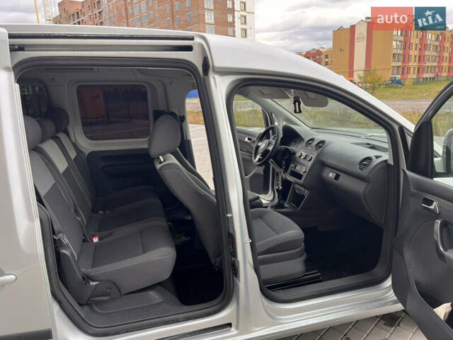 Серый Фольксваген Кадди, объемом двигателя 1.6 л и пробегом 251 тыс. км за 9500 $, фото 20 на Automoto.ua