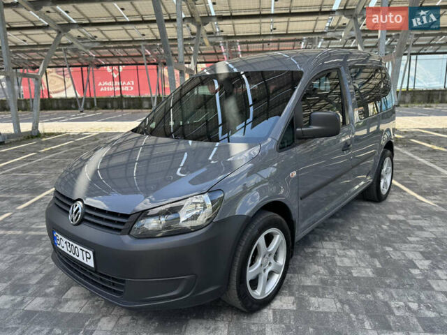 Серый Фольксваген Кадди, объемом двигателя 2 л и пробегом 385 тыс. км за 11200 $, фото 7 на Automoto.ua