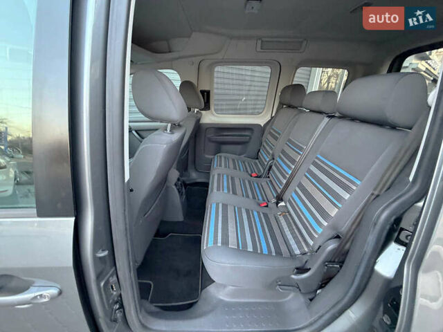 Серый Фольксваген Кадди, объемом двигателя 1.2 л и пробегом 190 тыс. км за 8400 $, фото 6 на Automoto.ua