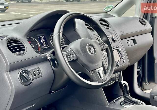 Сірий Фольксваген Кадді, об'ємом двигуна 1.6 л та пробігом 269 тис. км за 11500 $, фото 72 на Automoto.ua
