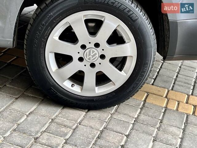 Сірий Фольксваген Кадді, об'ємом двигуна 1.6 л та пробігом 269 тис. км за 11500 $, фото 10 на Automoto.ua