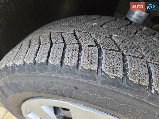 Сірий Фольксваген Кадді, об'ємом двигуна 1.6 л та пробігом 246 тис. км за 7200 $, фото 33 на Automoto.ua