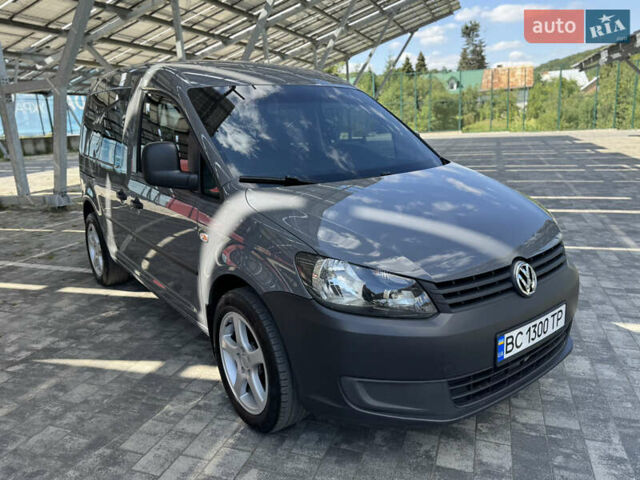 Серый Фольксваген Кадди, объемом двигателя 2 л и пробегом 385 тыс. км за 11200 $, фото 8 на Automoto.ua