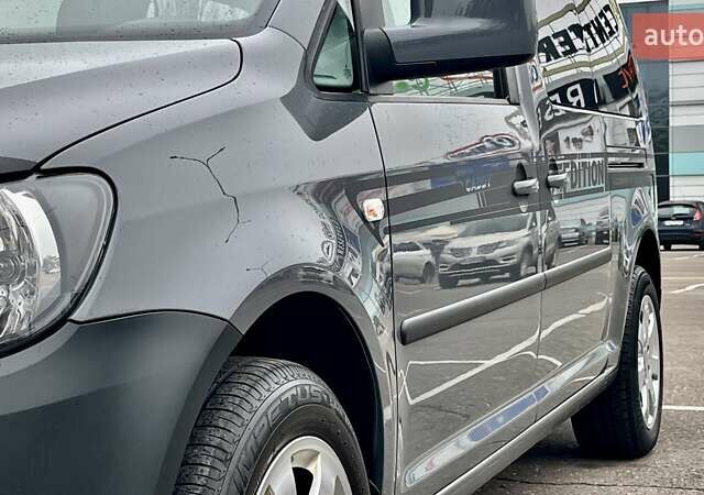 Сірий Фольксваген Кадді, об'ємом двигуна 1.6 л та пробігом 269 тис. км за 11500 $, фото 73 на Automoto.ua