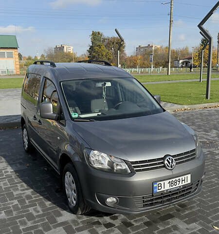Серый Фольксваген Кадди, объемом двигателя 1.98 л и пробегом 262 тыс. км за 9499 $, фото 1 на Automoto.ua