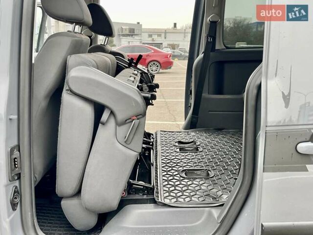 Сірий Фольксваген Кадді, об'ємом двигуна 1.6 л та пробігом 269 тис. км за 11500 $, фото 23 на Automoto.ua