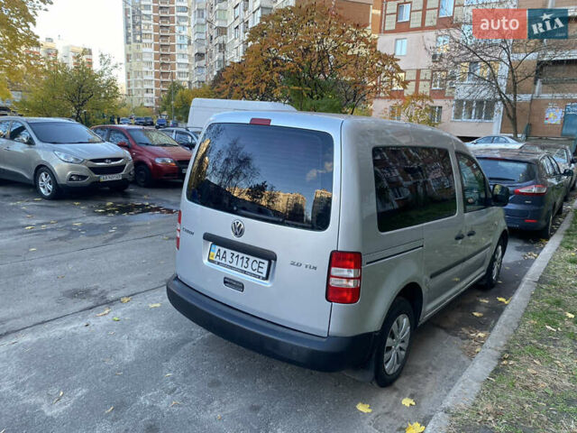 Сірий Фольксваген Кадді, об'ємом двигуна 2 л та пробігом 238 тис. км за 7200 $, фото 4 на Automoto.ua