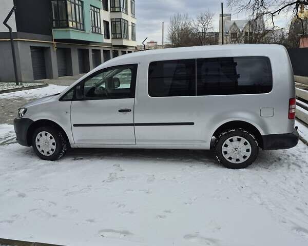 Серый Фольксваген Кадди, объемом двигателя 1.6 л и пробегом 275 тыс. км за 9550 $, фото 3 на Automoto.ua