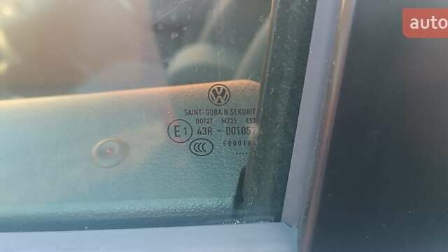 Сірий Фольксваген Кадді, об'ємом двигуна 1.6 л та пробігом 187 тис. км за 10100 $, фото 12 на Automoto.ua