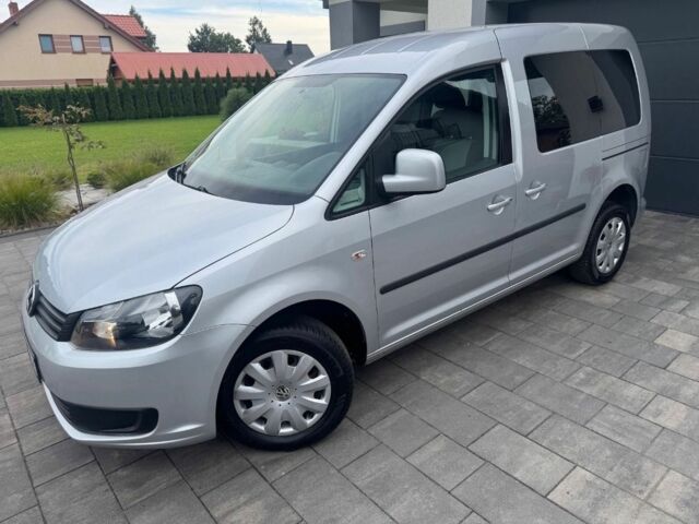 Сірий Фольксваген Кадді, об'ємом двигуна 1.6 л та пробігом 238 тис. км за 5400 $, фото 2 на Automoto.ua