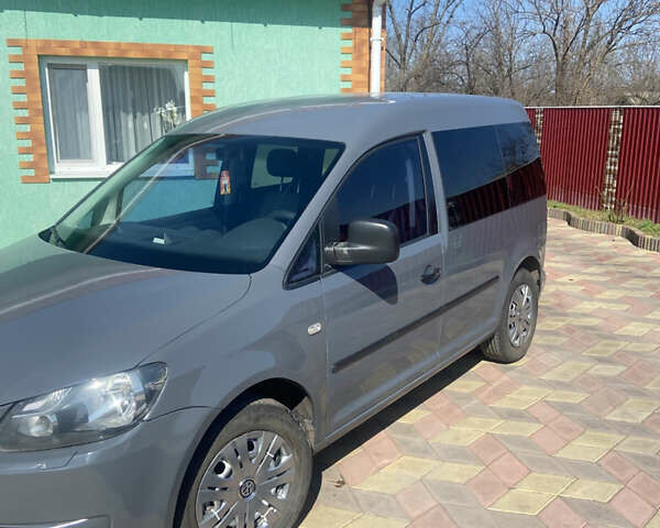 Серый Фольксваген Кадди, объемом двигателя 1.97 л и пробегом 390 тыс. км за 8700 $, фото 8 на Automoto.ua