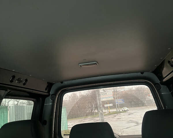 Серый Фольксваген Кадди, объемом двигателя 1.6 л и пробегом 360 тыс. км за 8200 $, фото 9 на Automoto.ua