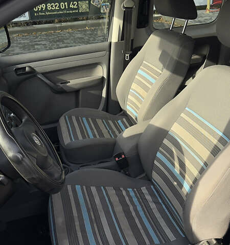 Серый Фольксваген Кадди, объемом двигателя 1.98 л и пробегом 262 тыс. км за 9499 $, фото 14 на Automoto.ua