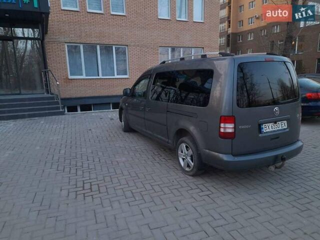 Серый Фольксваген Кадди, объемом двигателя 1.6 л и пробегом 255 тыс. км за 10000 $, фото 3 на Automoto.ua