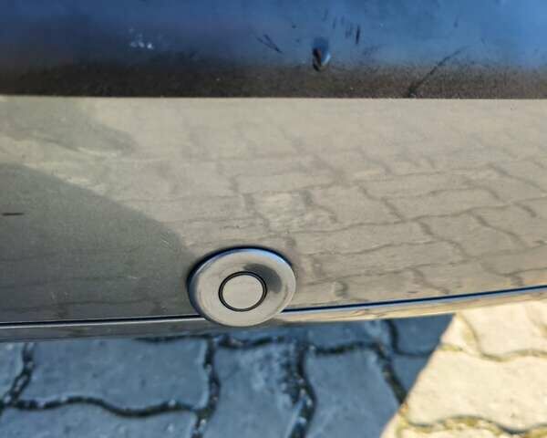 Серый Фольксваген Кадди, объемом двигателя 1.6 л и пробегом 293 тыс. км за 12600 $, фото 4 на Automoto.ua