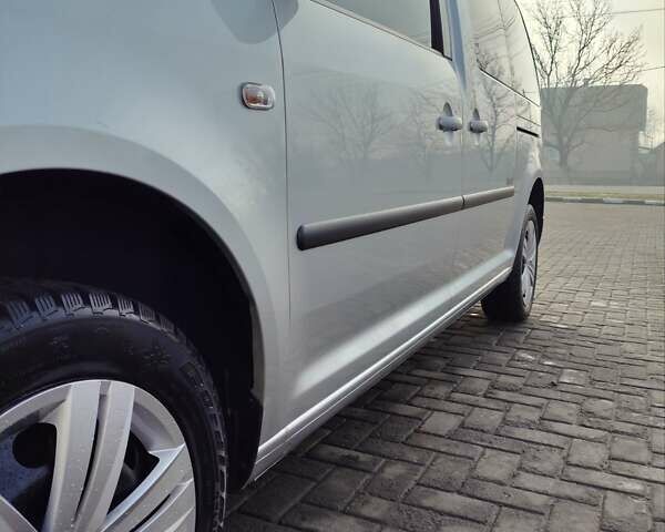 Сірий Фольксваген Кадді, об'ємом двигуна 2 л та пробігом 261 тис. км за 12800 $, фото 11 на Automoto.ua