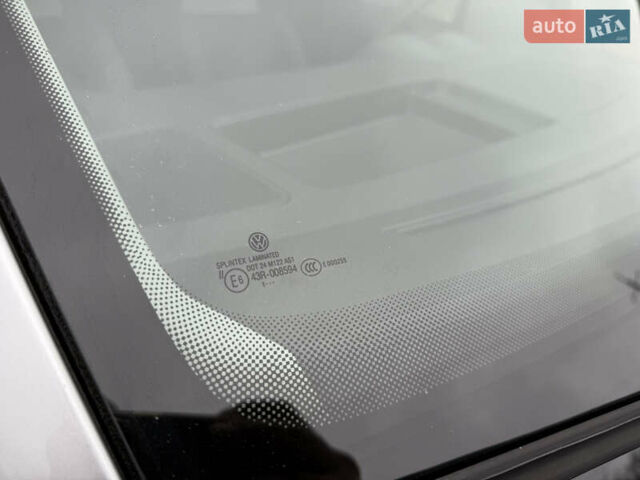 Серый Фольксваген Кадди, объемом двигателя 1.6 л и пробегом 224 тыс. км за 12700 $, фото 78 на Automoto.ua