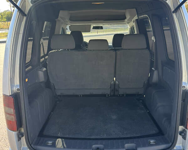 Серый Фольксваген Кадди, объемом двигателя 1.6 л и пробегом 278 тыс. км за 10950 $, фото 21 на Automoto.ua