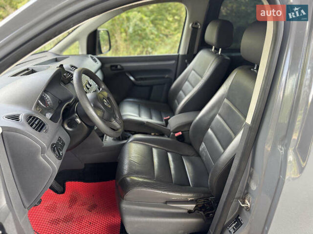 Фольксваген Кадди 2012 в Тернополе на Automoto.ua Серый Фольксваген Кадди, объемом двигателя 1.6 л и пробегом 250 тыс. км за 9500 $, фото 11 на Automoto.ua