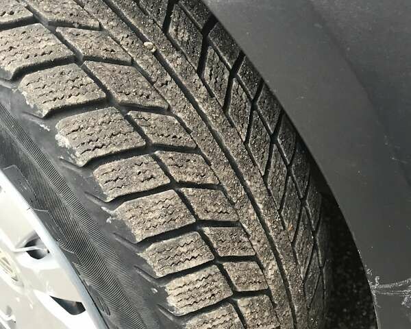 Серый Фольксваген Кадди, объемом двигателя 1.6 л и пробегом 325 тыс. км за 9800 $, фото 8 на Automoto.ua