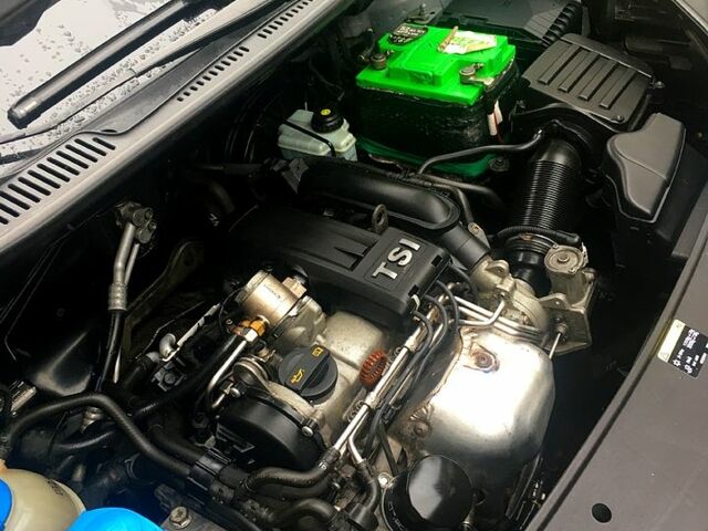 Серый Фольксваген Кадди, объемом двигателя 1.2 л и пробегом 310 тыс. км за 6000 $, фото 11 на Automoto.ua