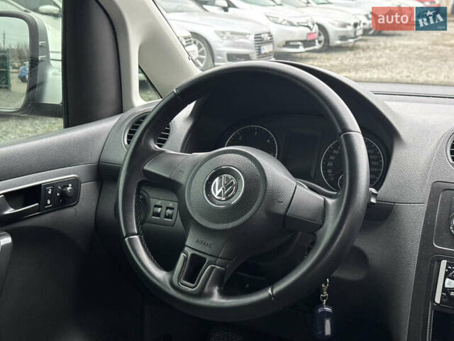 Серый Фольксваген Кадди, объемом двигателя 2 л и пробегом 219 тыс. км за 9800 $, фото 17 на Automoto.ua