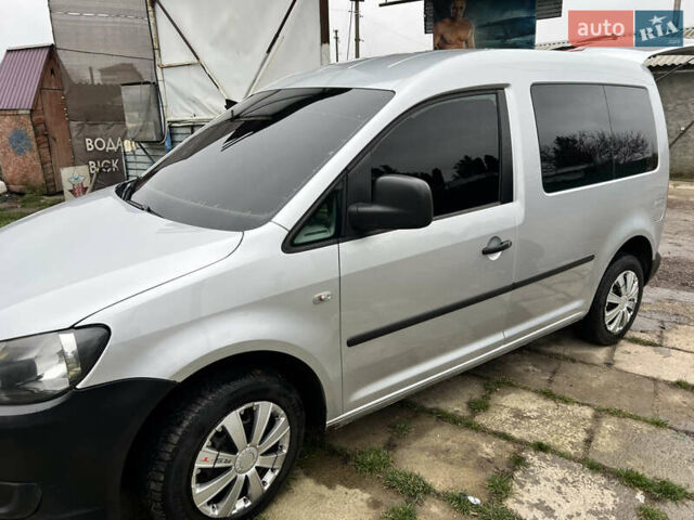 Серый Фольксваген Кадди, объемом двигателя 1.2 л и пробегом 241 тыс. км за 7100 $, фото 13 на Automoto.ua