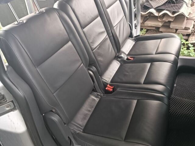 Серый Фольксваген Кадди, объемом двигателя 2 л и пробегом 305 тыс. км за 9300 $, фото 4 на Automoto.ua