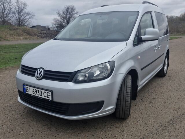 Серый Фольксваген Кадди, объемом двигателя 1.6 л и пробегом 236 тыс. км за 10299 $, фото 1 на Automoto.ua