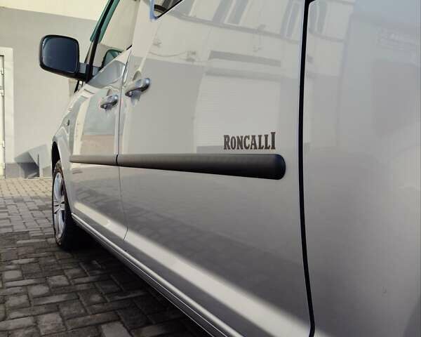 Сірий Фольксваген Кадді, об'ємом двигуна 2 л та пробігом 261 тис. км за 12800 $, фото 17 на Automoto.ua