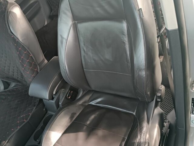 Серый Фольксваген Кадди, объемом двигателя 2 л и пробегом 305 тыс. км за 9300 $, фото 6 на Automoto.ua