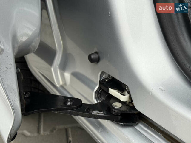 Серый Фольксваген Кадди, объемом двигателя 1.6 л и пробегом 224 тыс. км за 12700 $, фото 33 на Automoto.ua