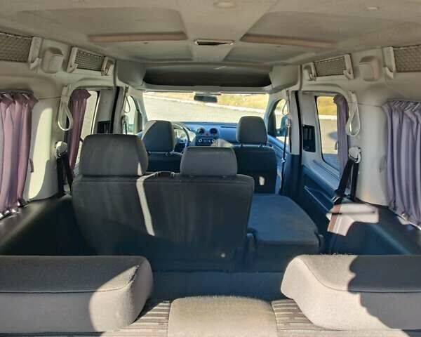 Серый Фольксваген Кадди, объемом двигателя 1.6 л и пробегом 293 тыс. км за 12600 $, фото 23 на Automoto.ua