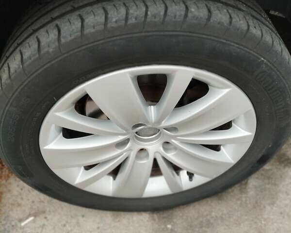 Сірий Фольксваген Кадді, об'ємом двигуна 1.6 л та пробігом 388 тис. км за 10800 $, фото 17 на Automoto.ua