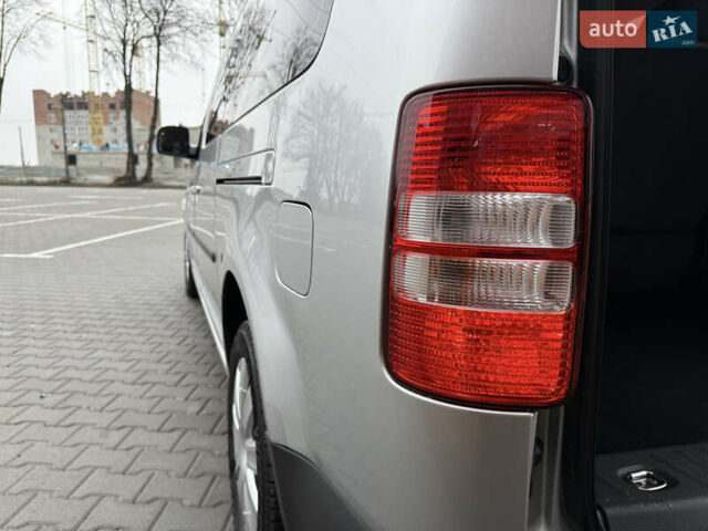 Серый Фольксваген Кадди, объемом двигателя 1.6 л и пробегом 224 тыс. км за 12700 $, фото 73 на Automoto.ua