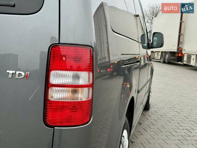 Серый Фольксваген Кадди, объемом двигателя 1.6 л и пробегом 267 тыс. км за 11700 $, фото 15 на Automoto.ua