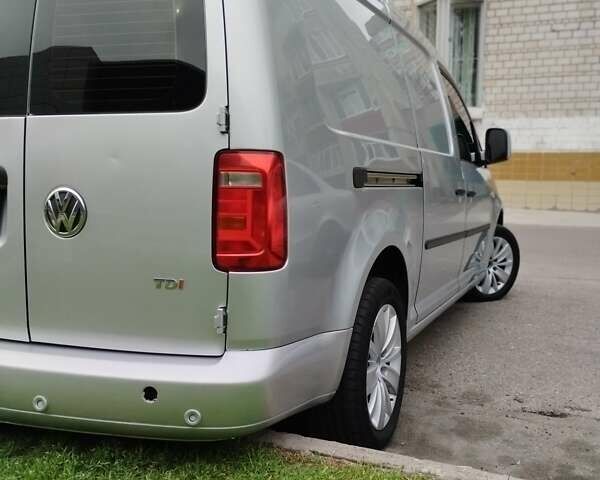Сірий Фольксваген Кадді, об'ємом двигуна 1.6 л та пробігом 388 тис. км за 10800 $, фото 8 на Automoto.ua