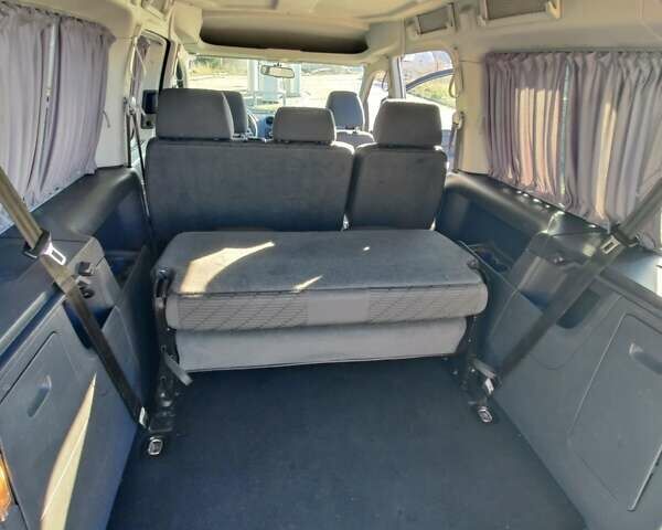 Серый Фольксваген Кадди, объемом двигателя 1.6 л и пробегом 293 тыс. км за 12600 $, фото 15 на Automoto.ua