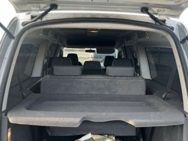 Серый Фольксваген Кадди, объемом двигателя 1.6 л и пробегом 317 тыс. км за 10800 $, фото 14 на Automoto.ua