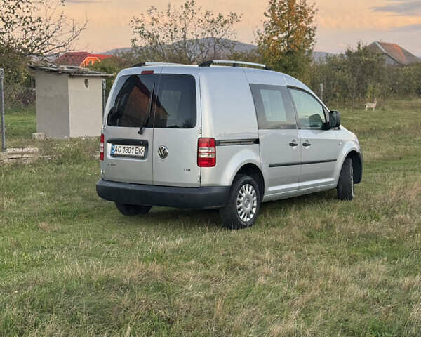 Серый Фольксваген Кадди, объемом двигателя 1.6 л и пробегом 282 тыс. км за 6700 $, фото 5 на Automoto.ua