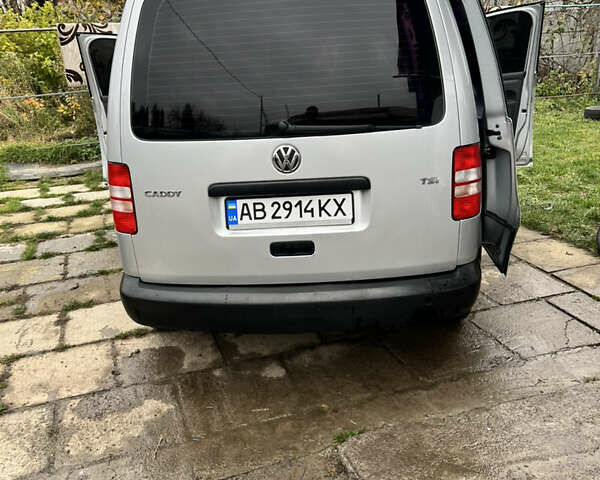 Серый Фольксваген Кадди, объемом двигателя 1.2 л и пробегом 241 тыс. км за 7100 $, фото 12 на Automoto.ua