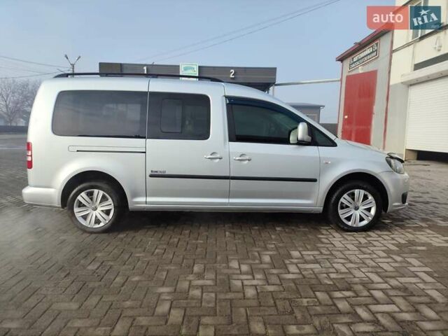 Сірий Фольксваген Кадді, об'ємом двигуна 2 л та пробігом 261 тис. км за 12800 $, фото 2 на Automoto.ua