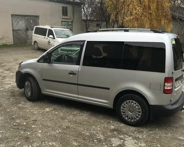 Серый Фольксваген Кадди, объемом двигателя 1.6 л и пробегом 325 тыс. км за 9800 $, фото 6 на Automoto.ua