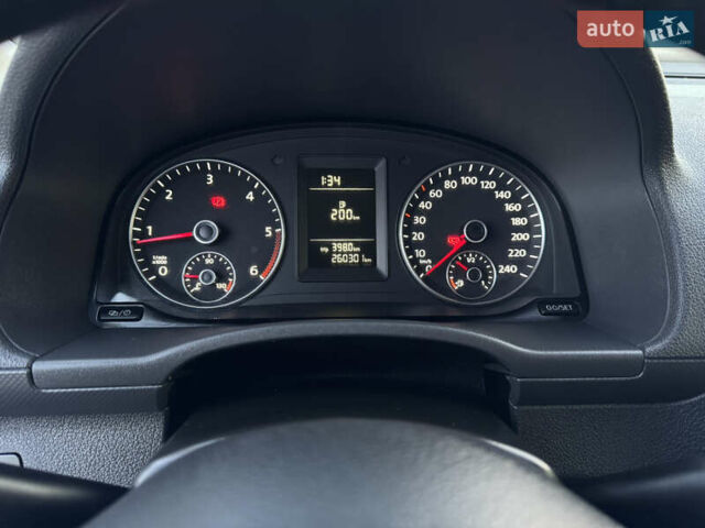 Сірий Фольксваген Кадді, об'ємом двигуна 2 л та пробігом 260 тис. км за 11900 $, фото 19 на Automoto.ua